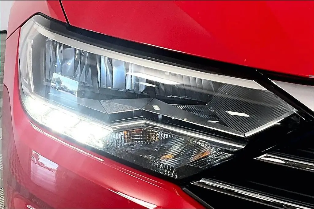 2019 Volkswagen Jetta - $13,941