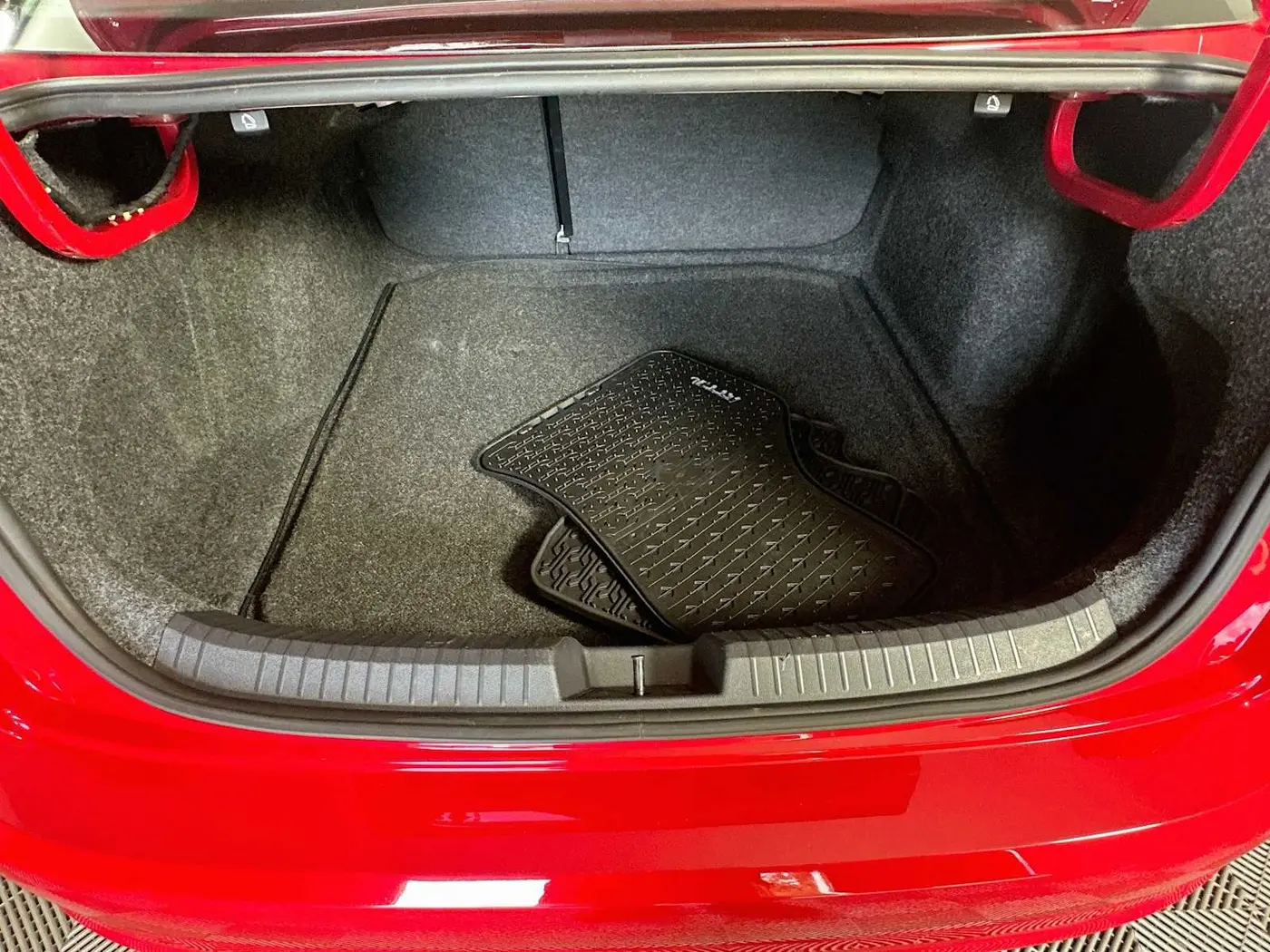 2021 Volkswagen Jetta - $12,497