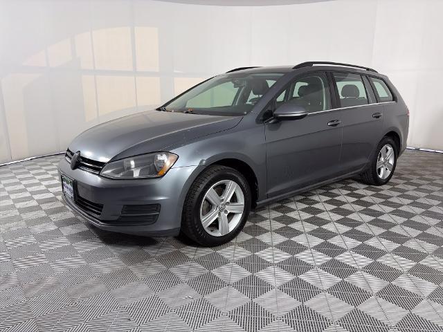 2015 Volkswagen Golf - $5,998