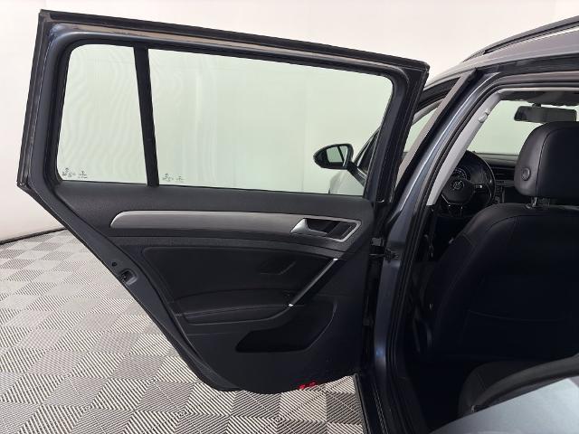 2015 Volkswagen Golf - $5,998