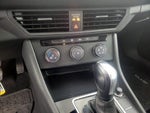 2019 Jetta Thumbnail 16