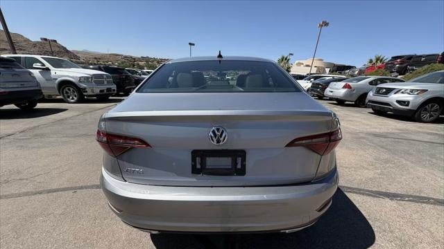 2020 Volkswagen Jetta R-Line