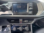 2020 Jetta Thumbnail 25