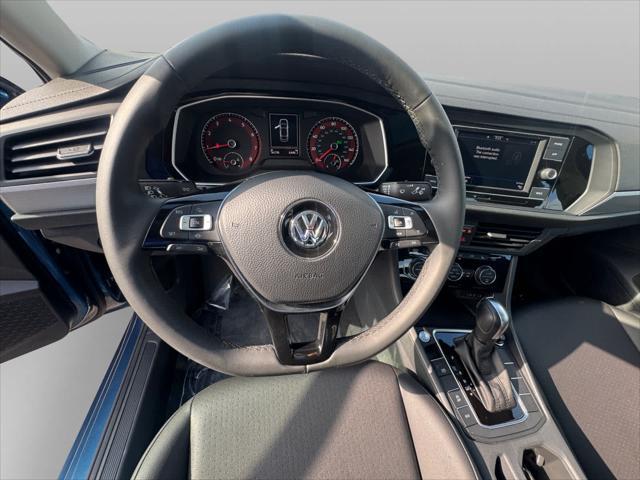 2020 Volkswagen Jetta - $17,575