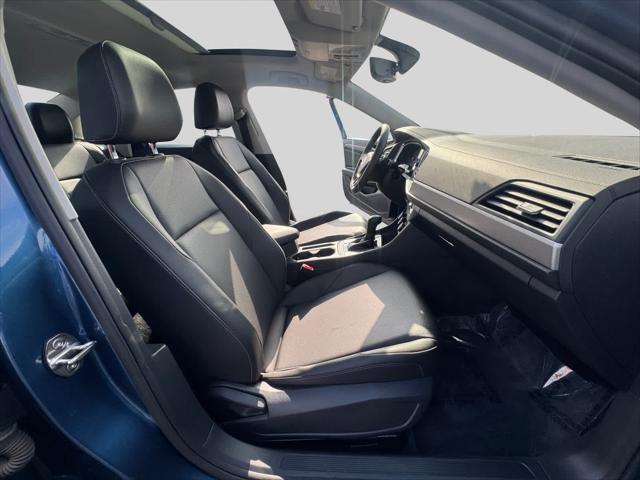 2020 Volkswagen Jetta - $17,575