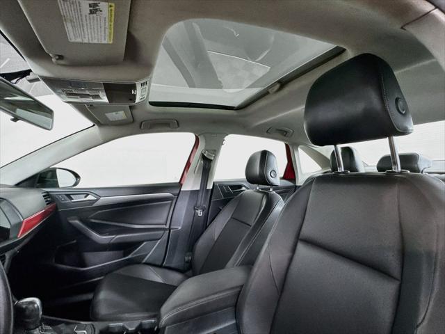 2020 Volkswagen Jetta - $9,450