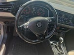 2020 Jetta Thumbnail 13