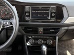 2020 Jetta Thumbnail 16