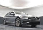 2019 Jetta Thumbnail 32