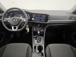 2020 Jetta Thumbnail 9