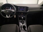 2019 Jetta Thumbnail 9