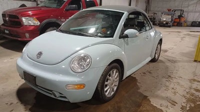 2005 Volkswagen New Beetle Convertible GLS 2DR Convertible