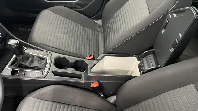 2022 Volkswagen Jetta S