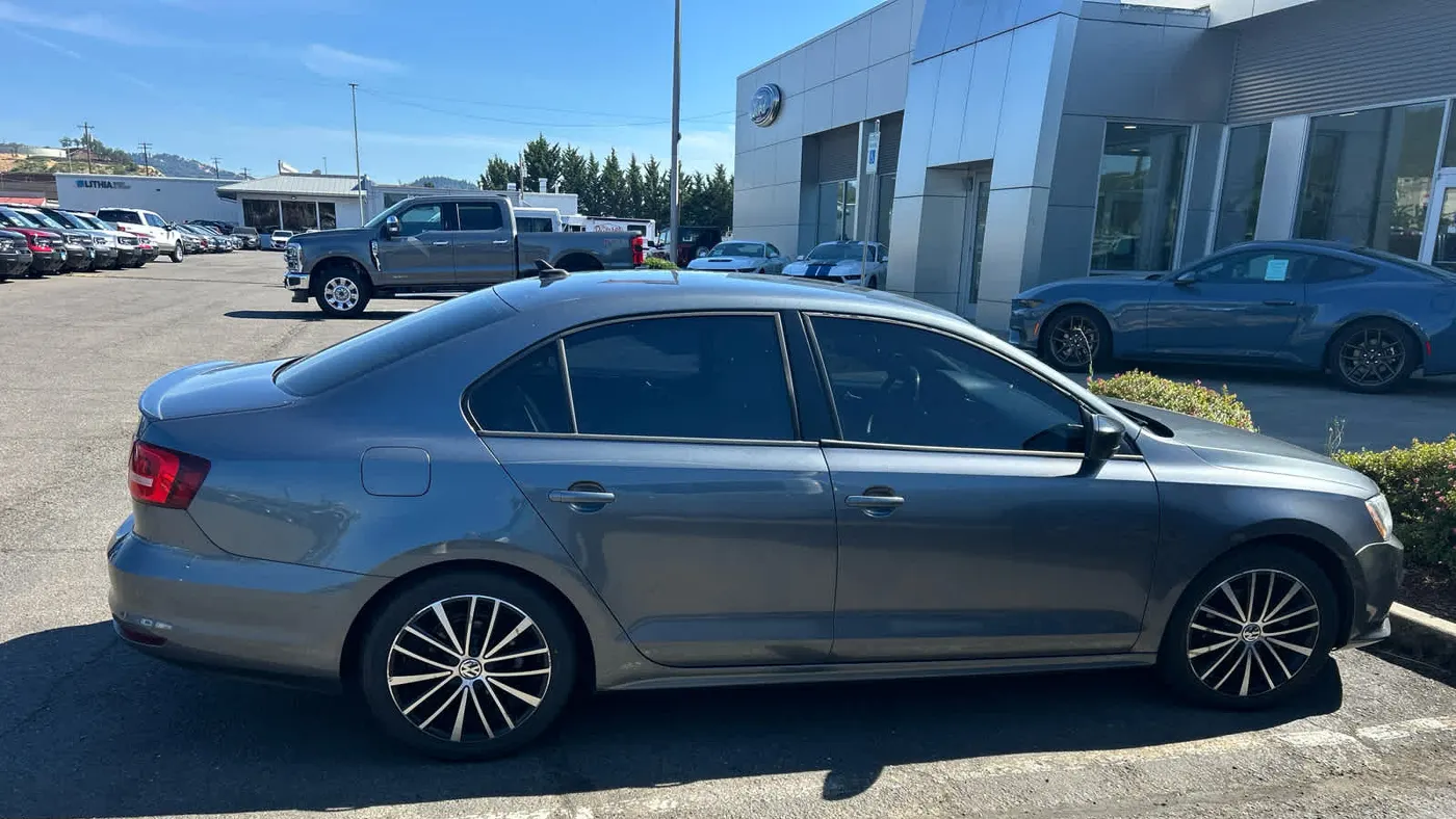 2015 Volkswagen Jetta SE