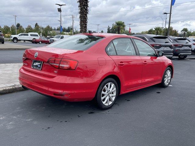 2015 Volkswagen Jetta - $8,747