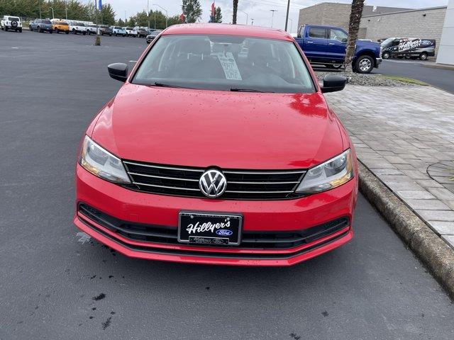 2015 Volkswagen Jetta - $8,747