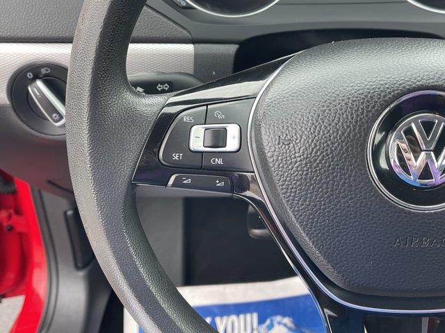 2015 Volkswagen Jetta - $8,747