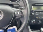 2015 Jetta Thumbnail 16