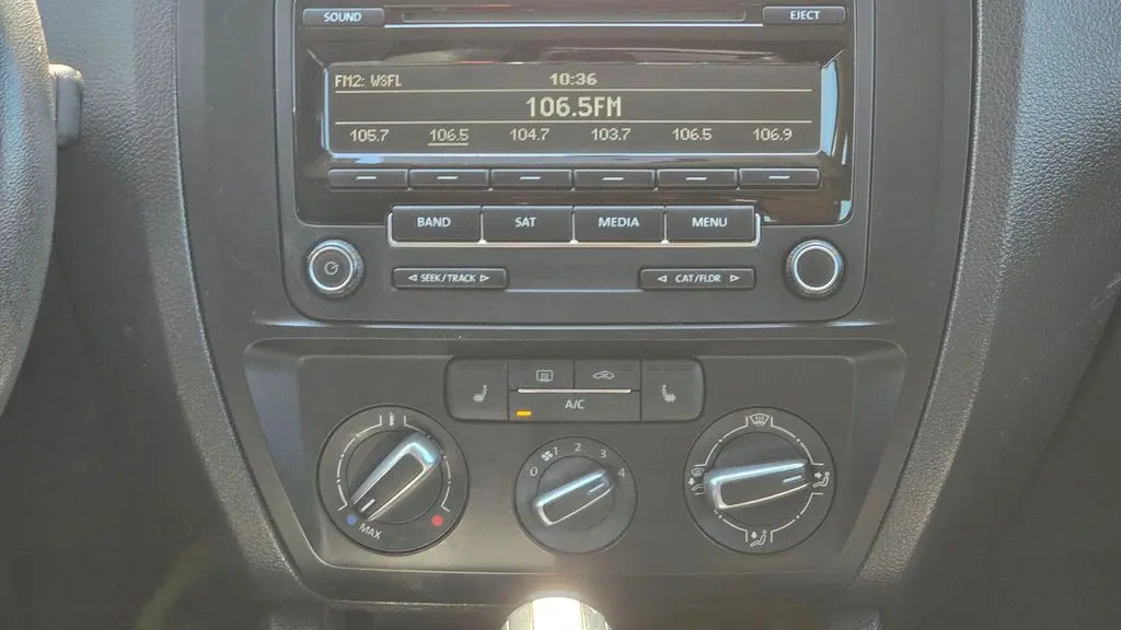 2015 Volkswagen Jetta SE