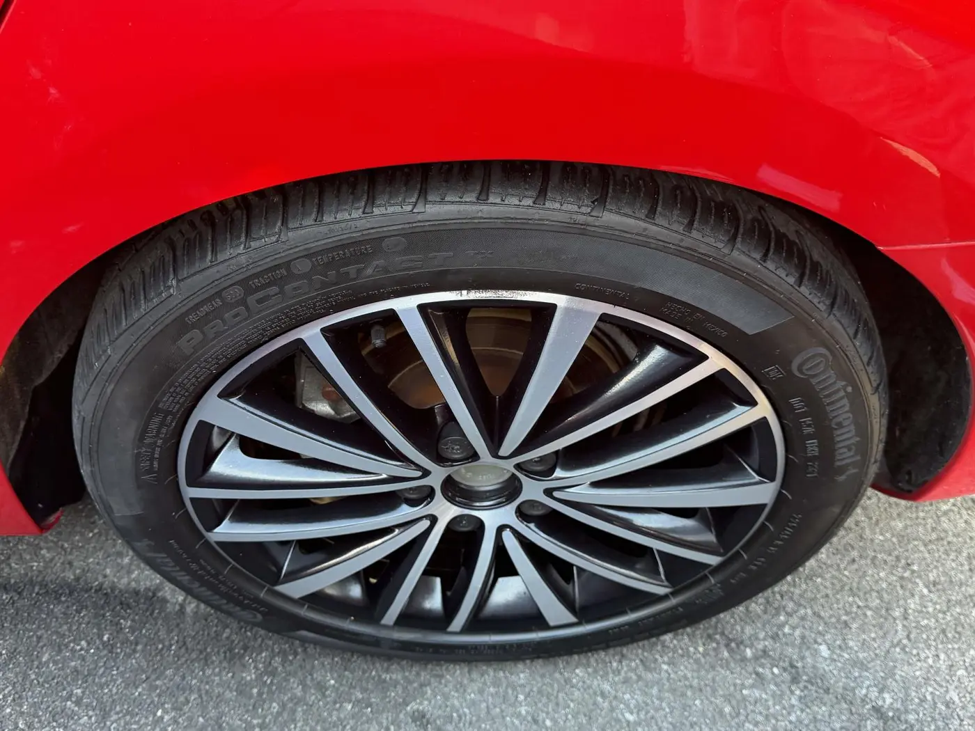 2015 Volkswagen Jetta - $10,838