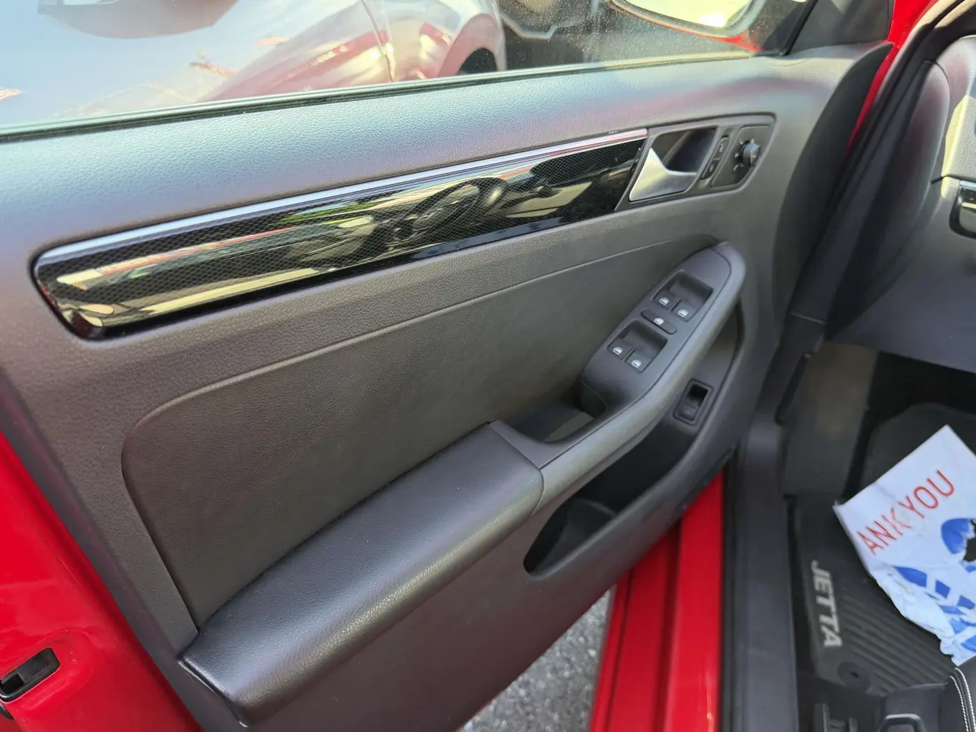 2015 Volkswagen Jetta - $10,838