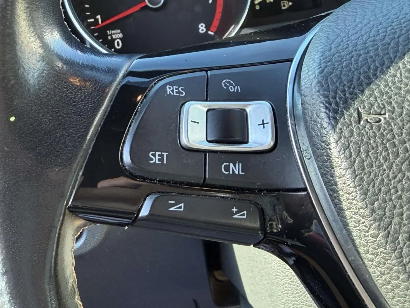 2015 Volkswagen Jetta - $10,838