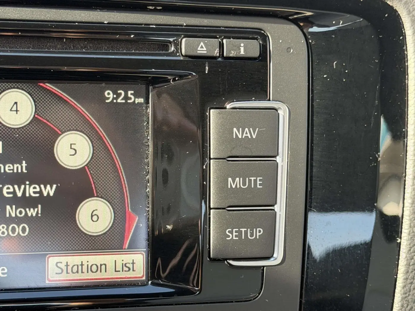 2015 Volkswagen Jetta - $10,838