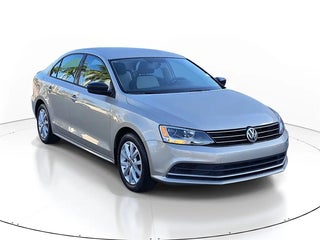 2015 Volkswagen Jetta with Moonrock Silver Metallic Exterior