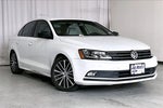 2016 Jetta Thumbnail 1