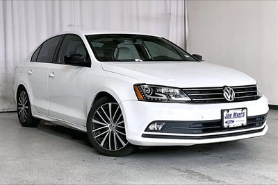 2016 Volkswagen Jetta 1.8T Sport 4DR Sedan 6A Pzev