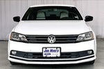 2016 Jetta Thumbnail 3