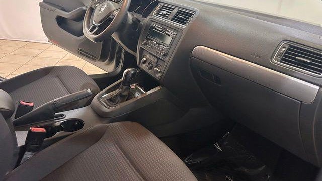 2015 Volkswagen Jetta SE