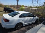 2016 Jetta Thumbnail 10