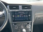 2018 Golf SportWagen Thumbnail 16