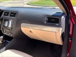 2017 Jetta Thumbnail 16