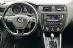 2017 Jetta Thumbnail 14