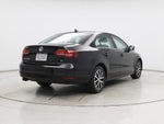 2017 Jetta Thumbnail 8