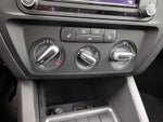 2017 Jetta Thumbnail 16