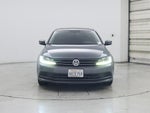 2017 Jetta Thumbnail 5