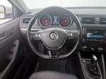 2017 Jetta Thumbnail 9