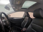2017 Jetta Thumbnail 18