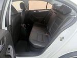 2017 Jetta Thumbnail 19