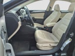 2017 Jetta Thumbnail 9