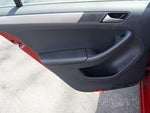 2017 Jetta Thumbnail 28