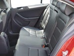2017 Jetta Thumbnail 29