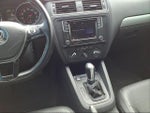2017 Jetta Thumbnail 19