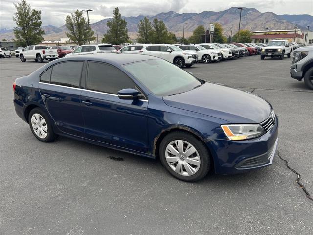2013 Volkswagen Jetta - $4,494