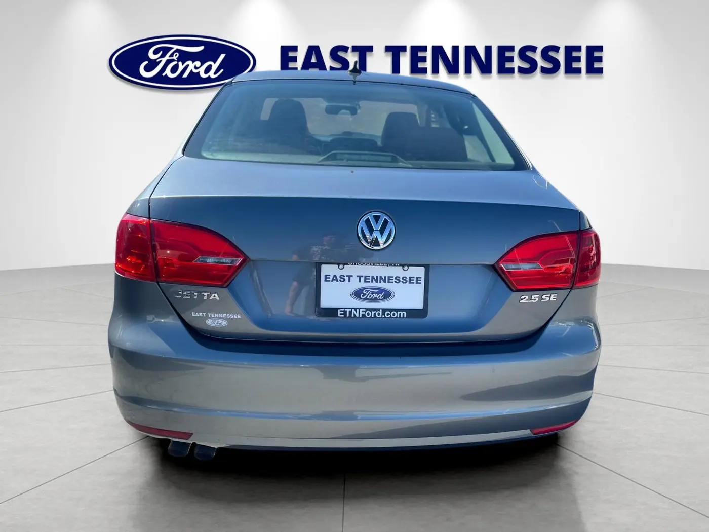 2013 Volkswagen Jetta - $9,788