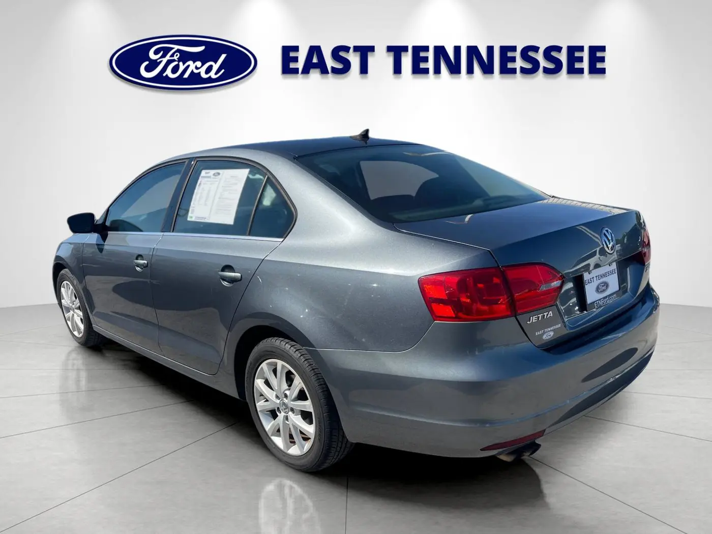 2013 Volkswagen Jetta - $9,788