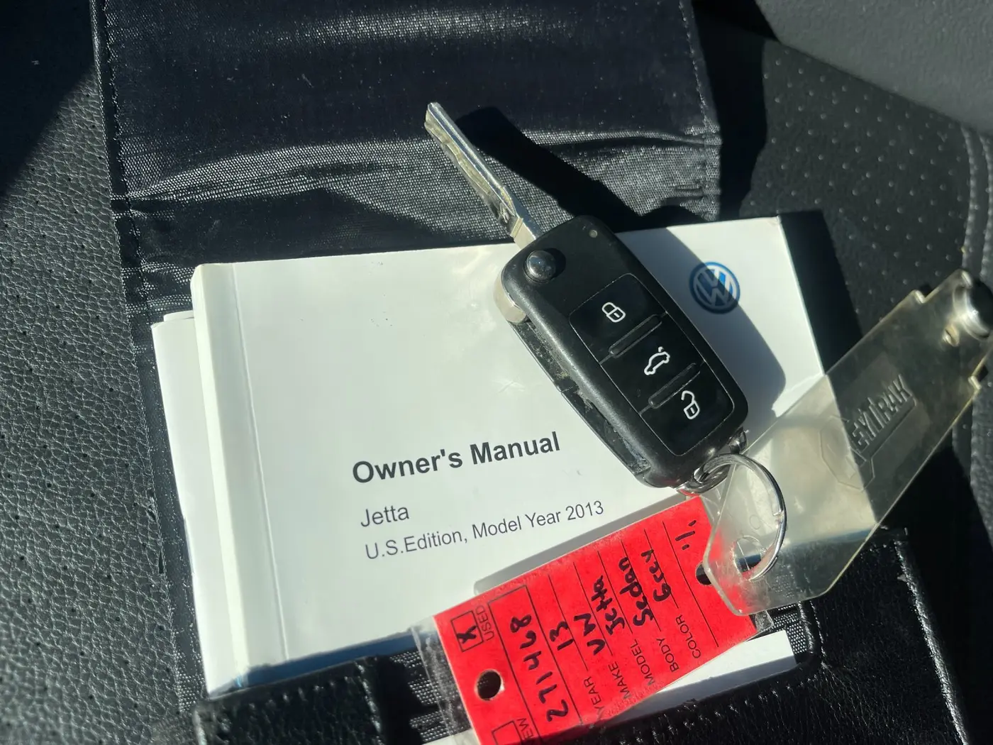 2013 Volkswagen Jetta - $9,788